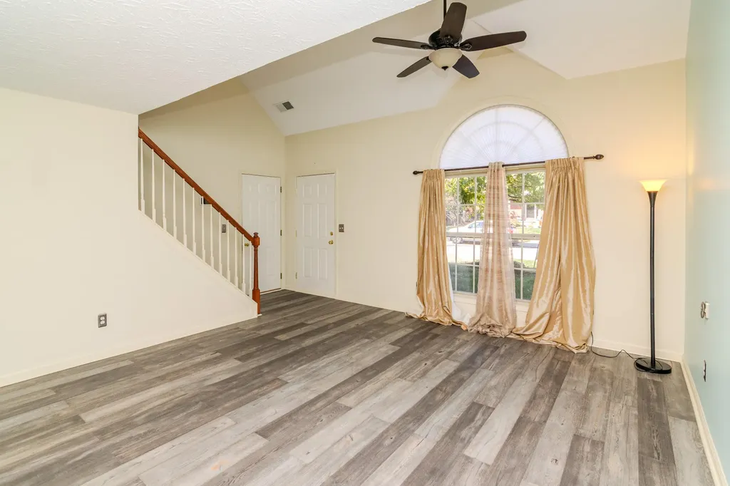 3840 Everetts Dale Lexington KY 40514