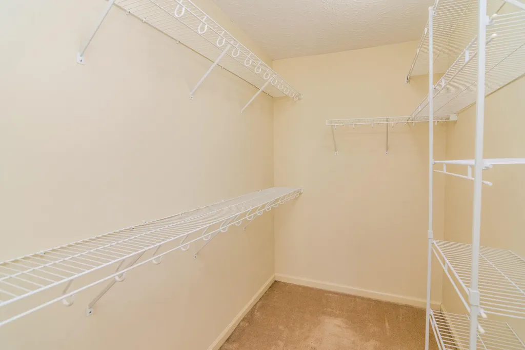 3840 Everetts Dale Lexington KY 40514