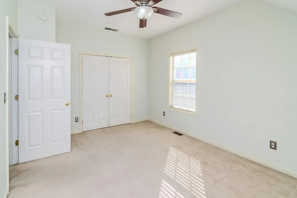 3840 Everetts Dale Lexington KY 40514