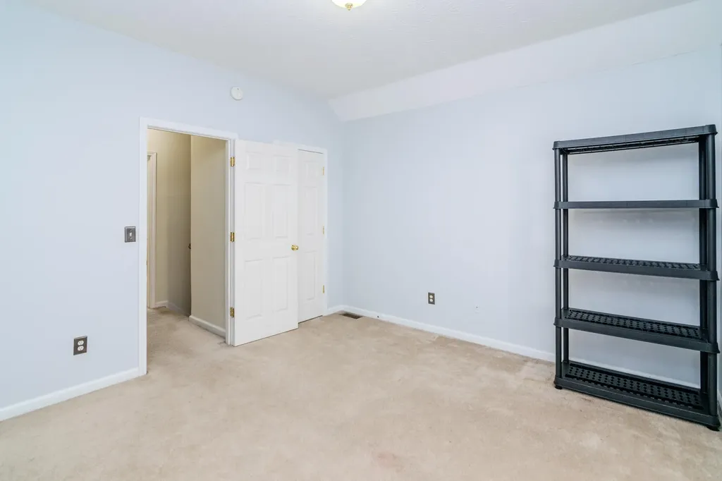 3840 Everetts Dale Lexington KY 40514