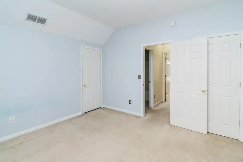 3840 Everetts Dale Lexington KY 40514