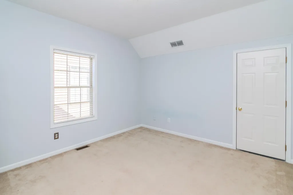 3840 Everetts Dale Lexington KY 40514