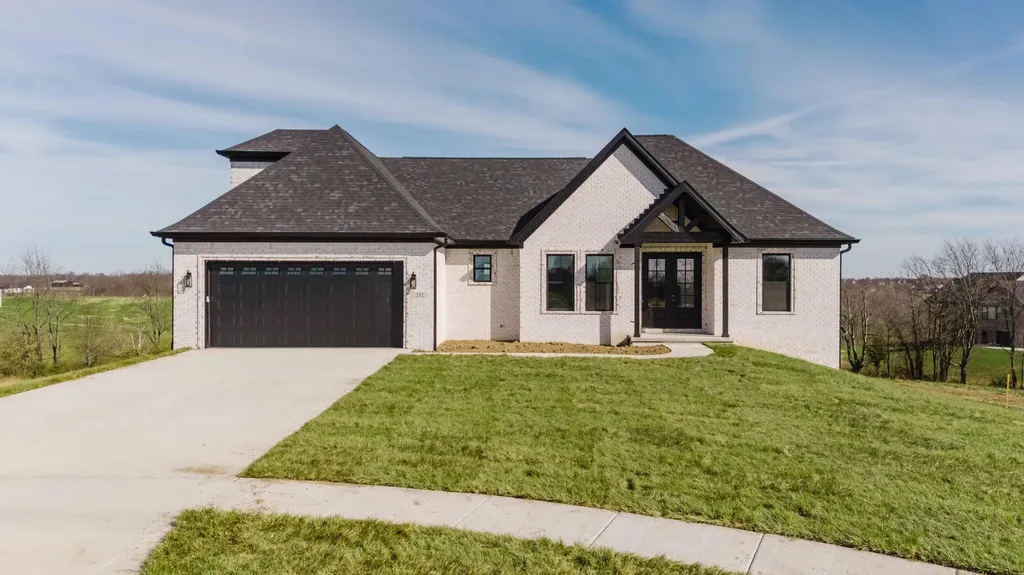 232 Berkley Hall Drive Berea KY 40403