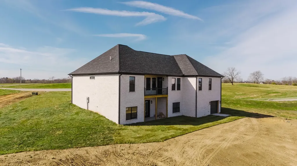 232 Berkley Hall Drive Berea KY 40403