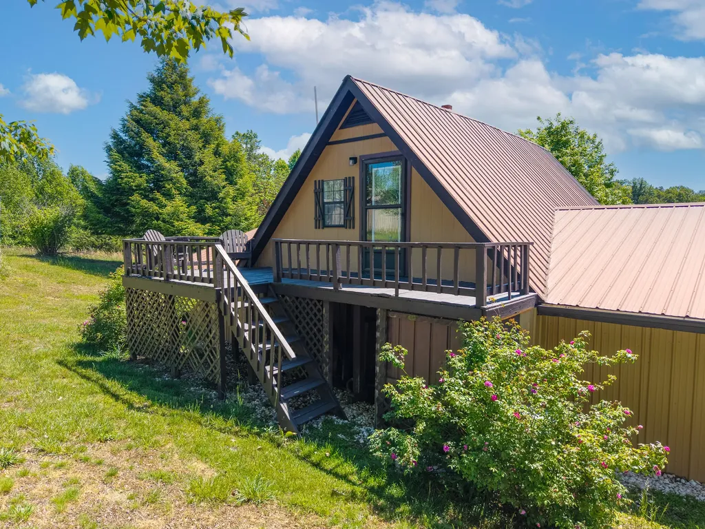345 Fairview Road Columbia KY 42728