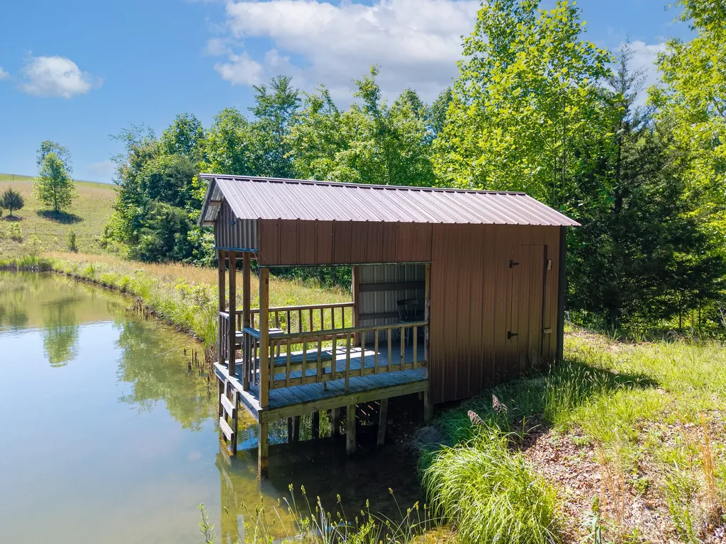 345 Fairview Road Columbia KY 42728