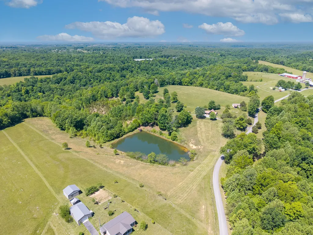 345 Fairview Road Columbia KY 42728