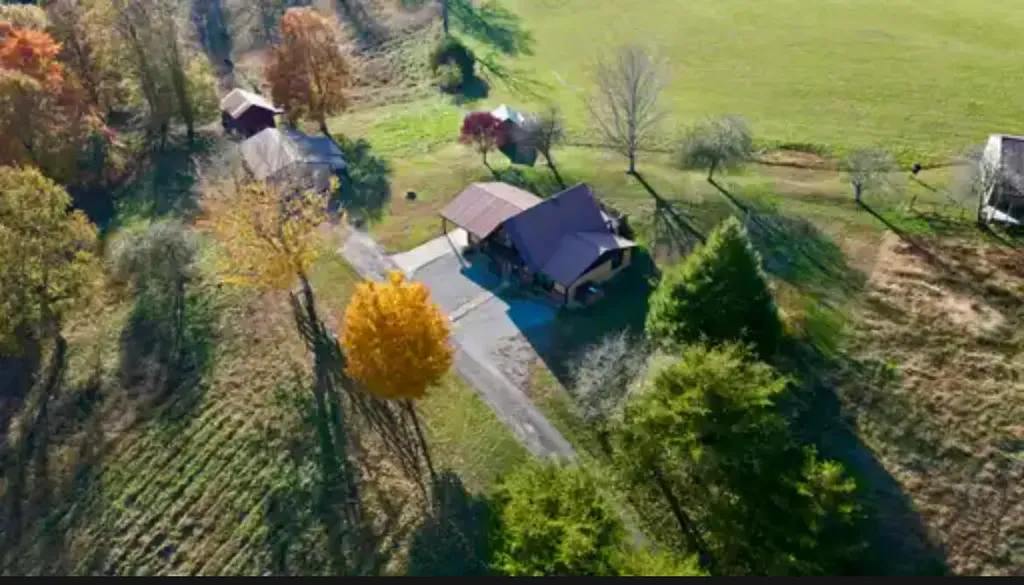 345 Fairview Road Columbia KY 42728