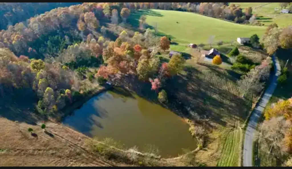 345 Fairview Road Columbia KY 42728