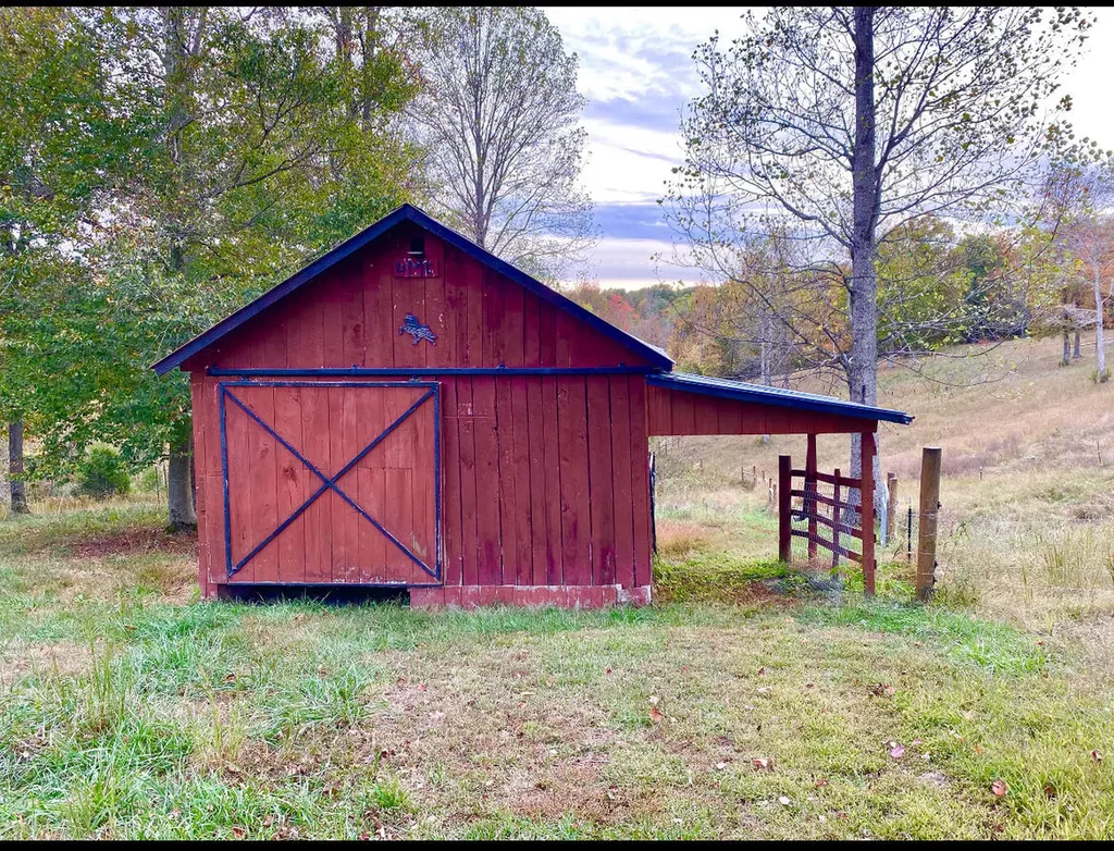 345 Fairview Road Columbia KY 42728