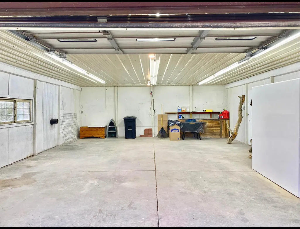 345 Fairview Road Columbia KY 42728