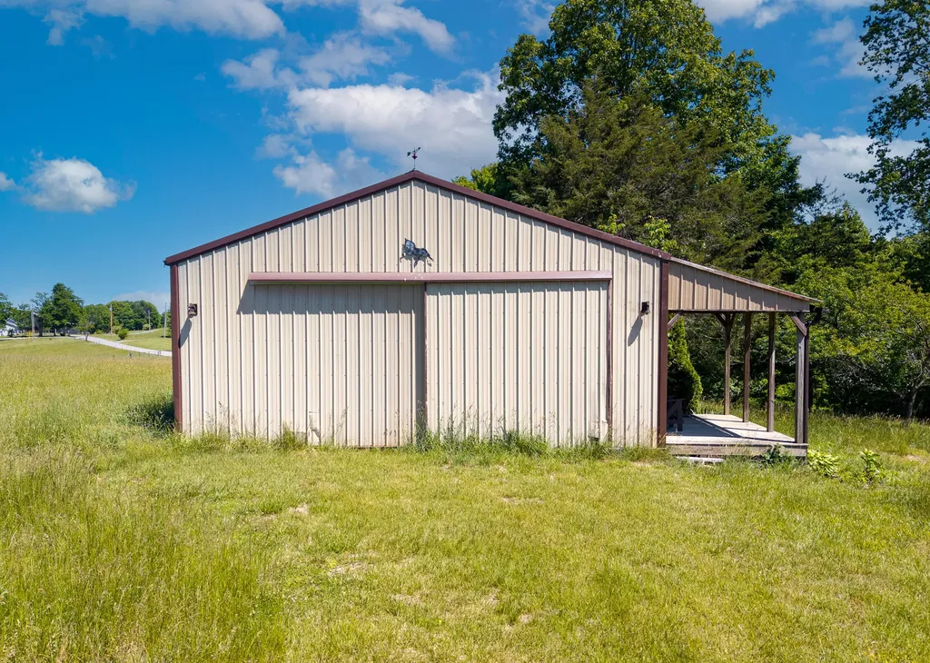 345 Fairview Road Columbia KY 42728