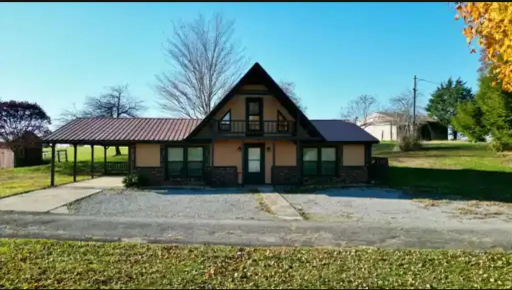 345 Fairview Road Columbia KY 42728