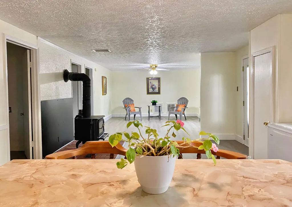 345 Fairview Road Columbia KY 42728