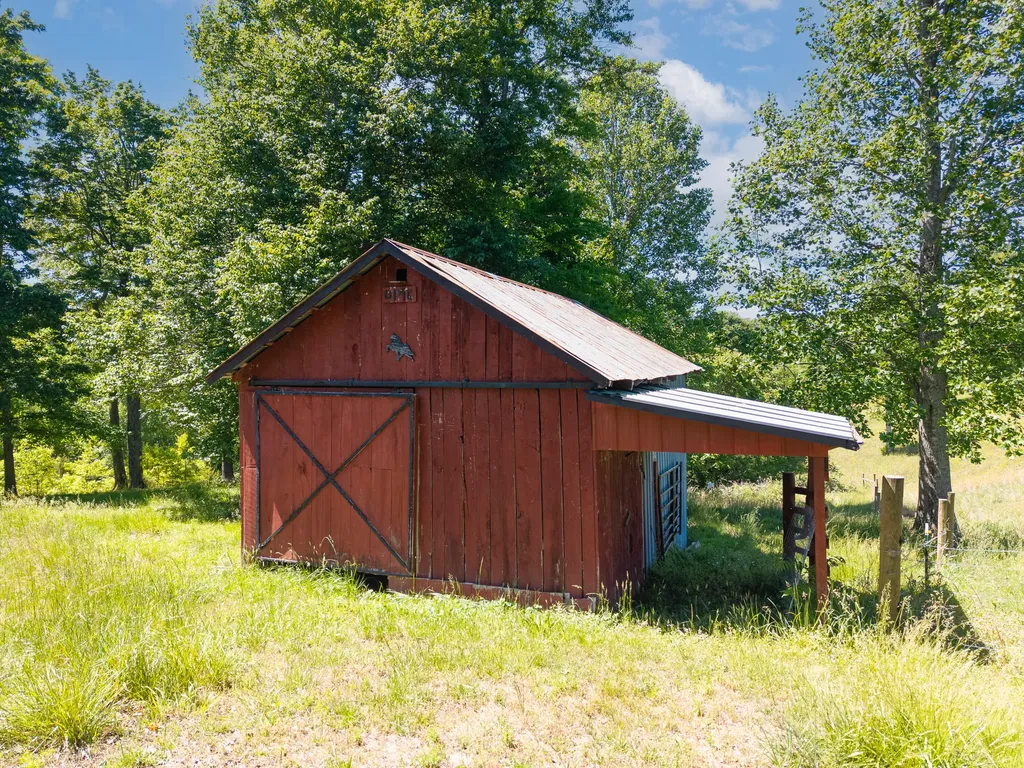 345 Fairview Road Columbia KY 42728