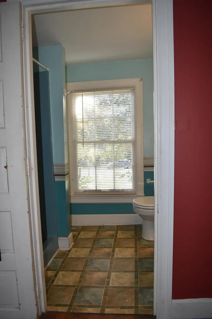 305 W Oak Street Nicholasville KY 40356