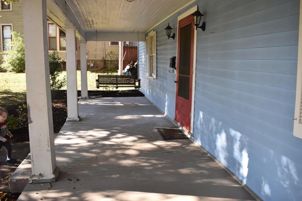 305 W Oak Street Nicholasville KY 40356