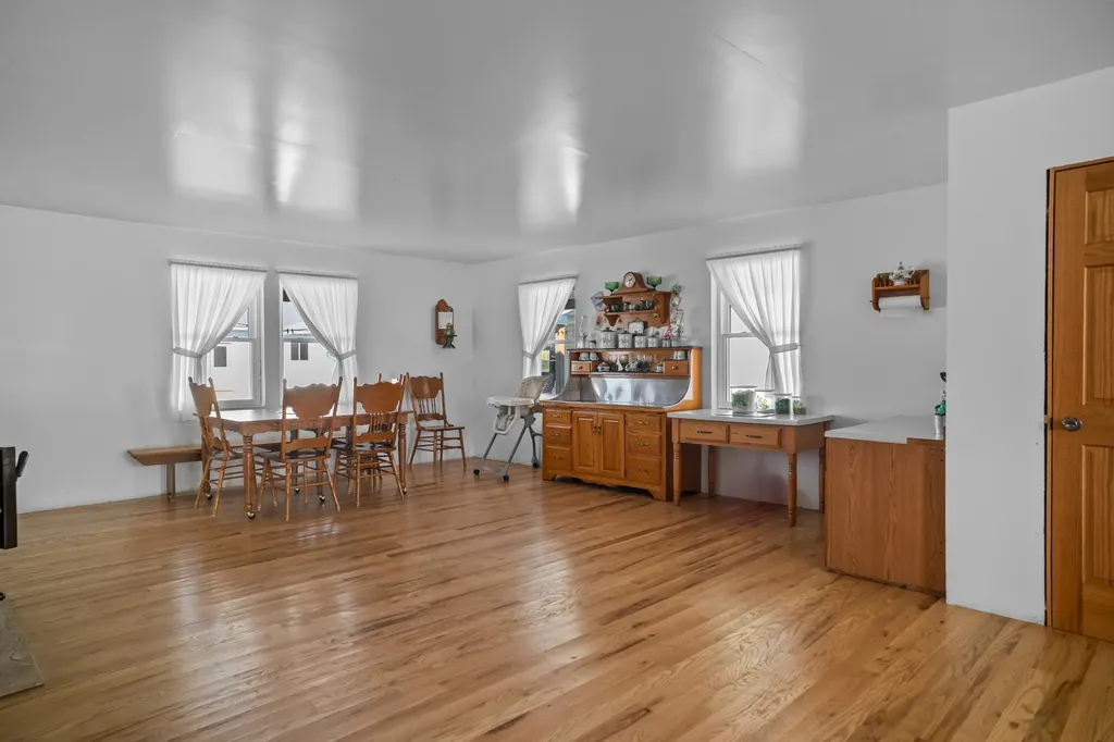 367 Walnut Road Owingsville KY 40360