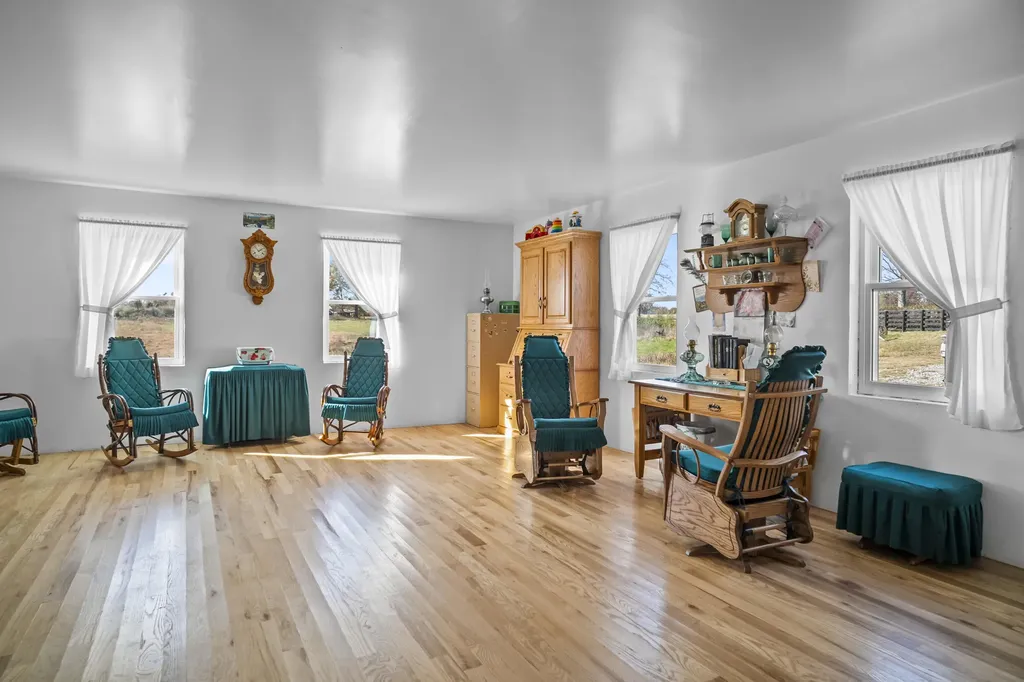 367 Walnut Road Owingsville KY 40360