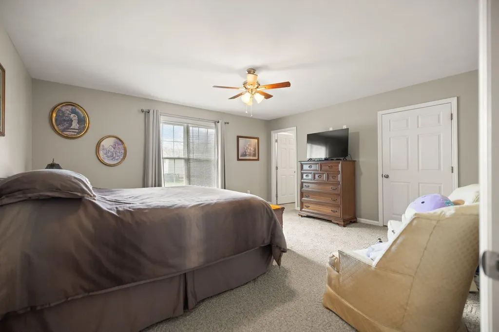 6139 Main Street Thelma KY 41260