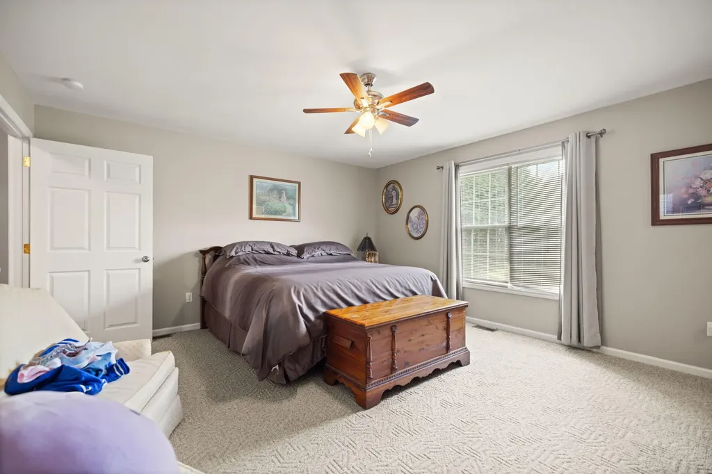 6139 Main Street Thelma KY 41260