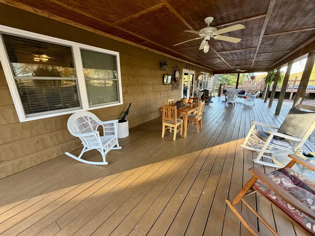 504 Earl Howard Road Keavy KY 40737