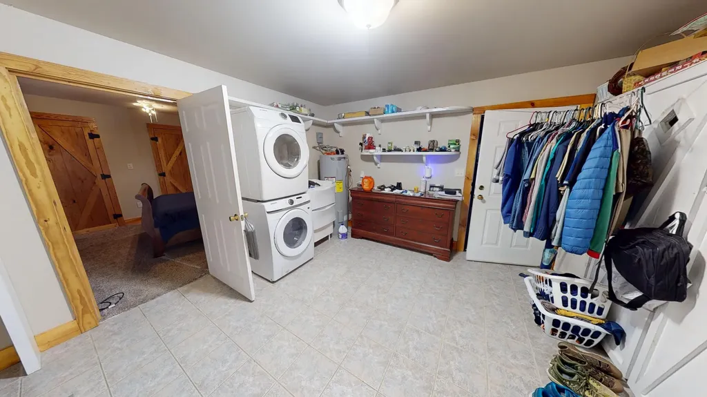 504 Earl Howard Road Keavy KY 40737