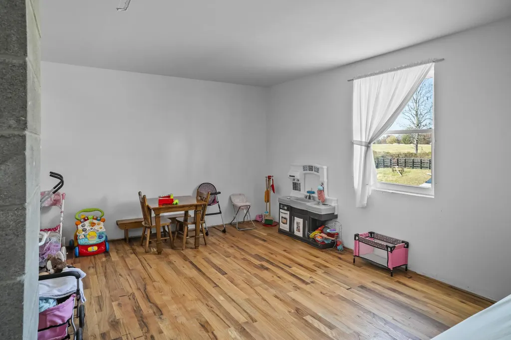 367 Walnut Road Owingsville KY 40360