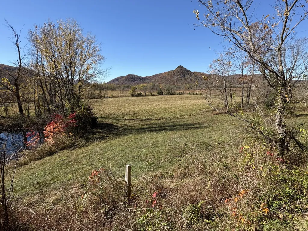 3999 Mckee Road Irvine KY 40336