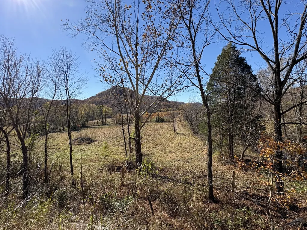 3999 Mckee Road Irvine KY 40336