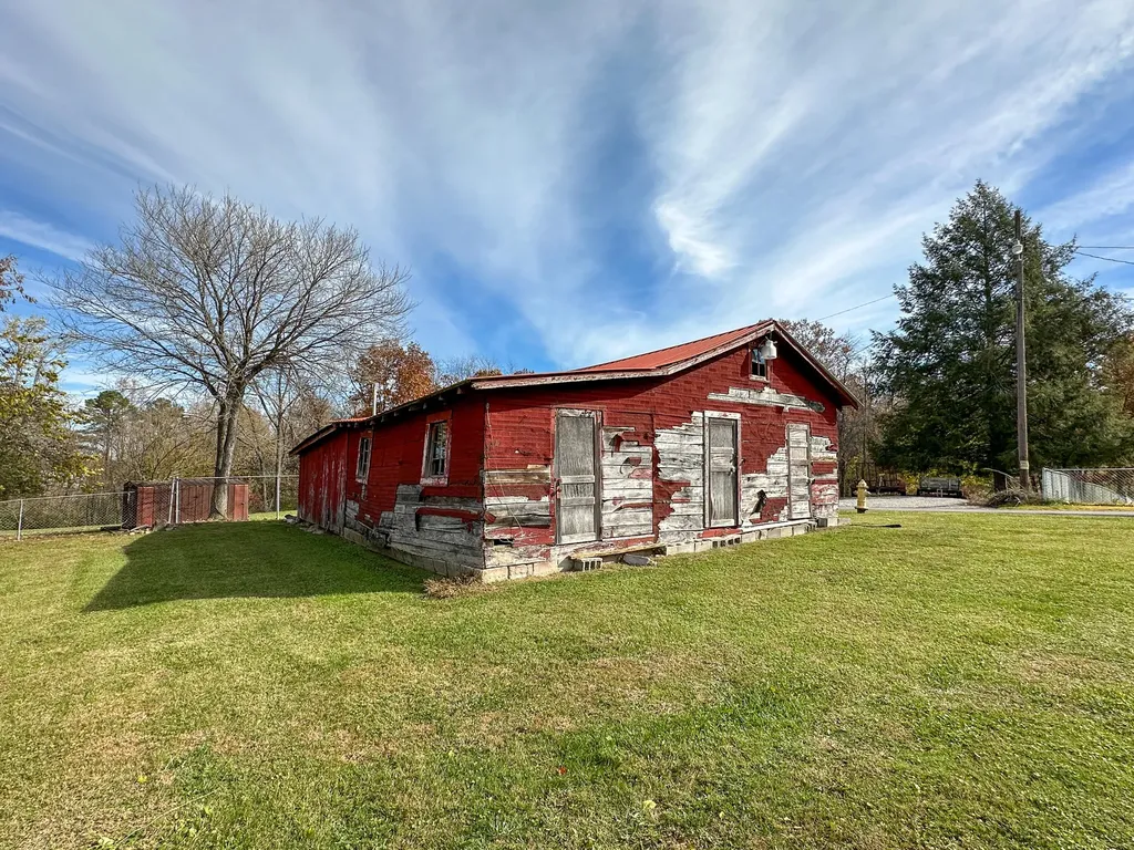 1995 Gordon Hill Pike Corbin KY 40701