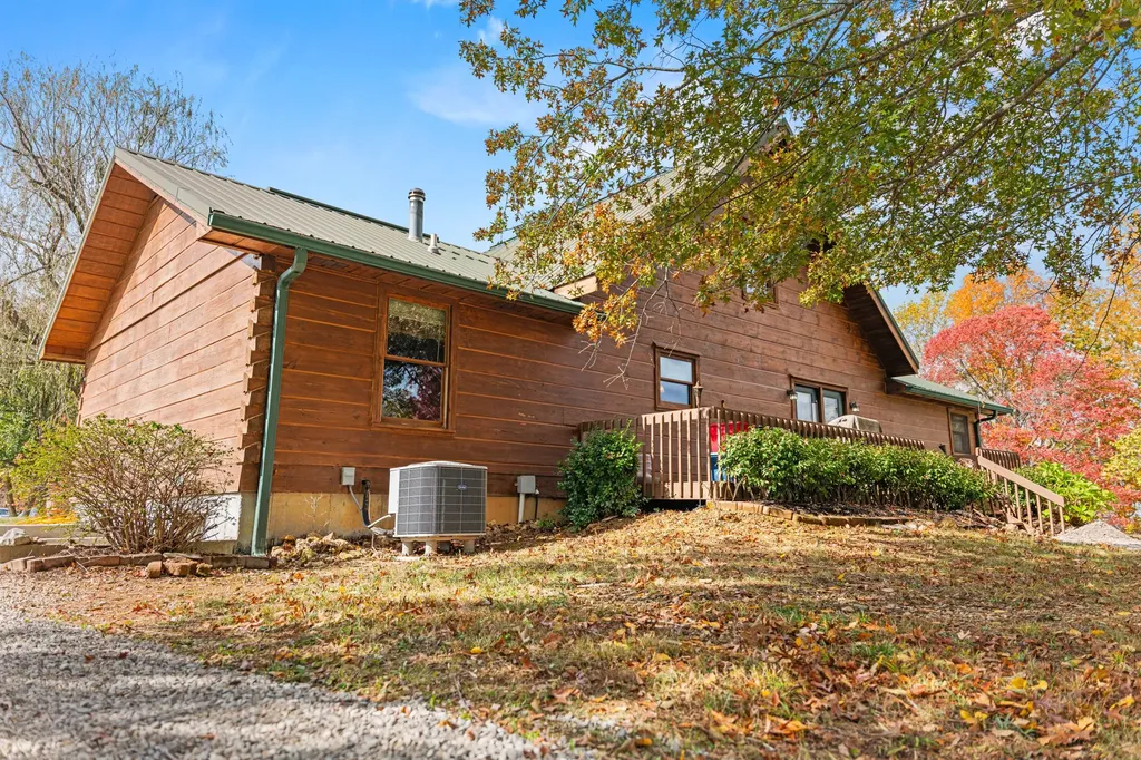 872 Bastin Creek Road Kings Mountain KY 40442