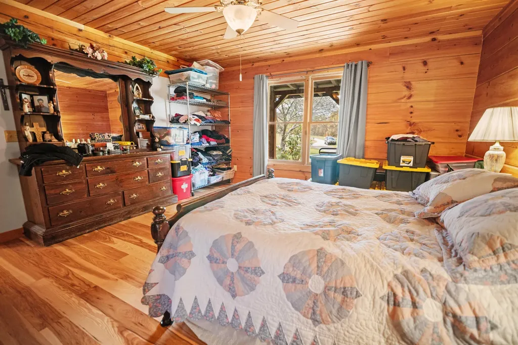 872 Bastin Creek Road Kings Mountain KY 40442
