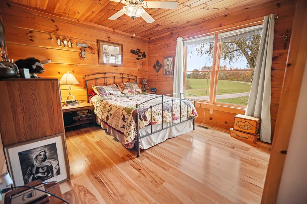 872 Bastin Creek Road Kings Mountain KY 40442