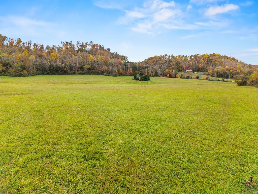 872 Bastin Creek Road Kings Mountain KY 40442