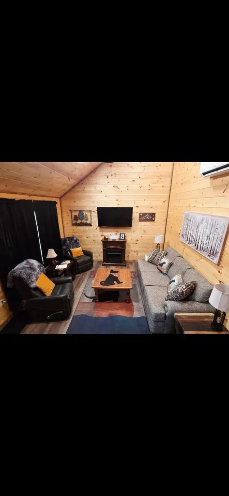 436 Ashland Camp Lp Zoe KY 41397