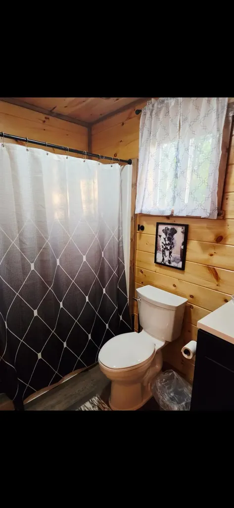 436 Ashland Camp Lp Zoe KY 41397