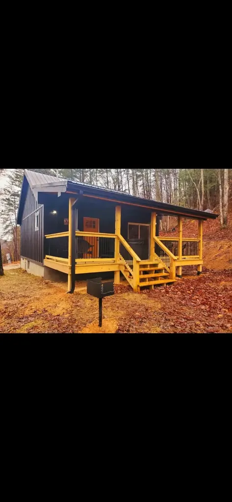 436 Ashland Camp Lp Zoe KY 41397
