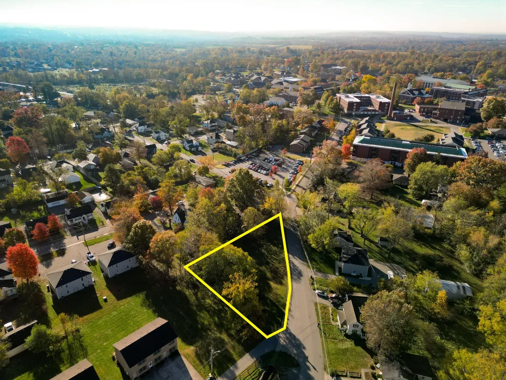 4 Bellevue Avenue Wilmore KY 40390