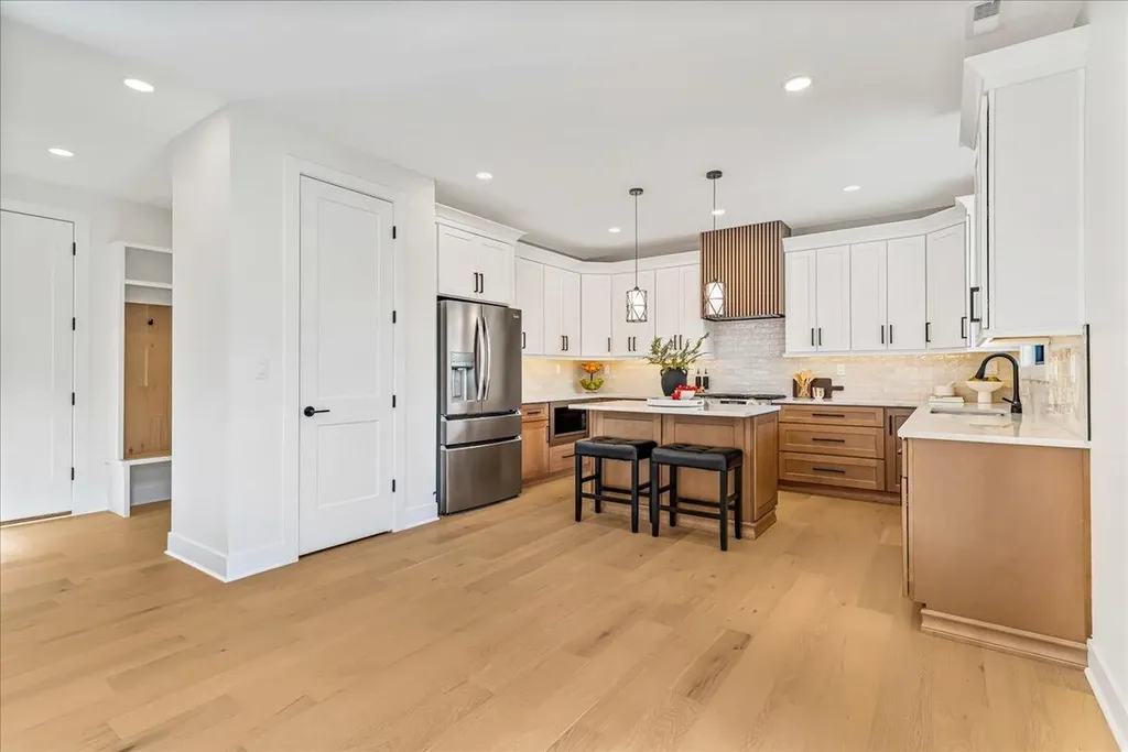 742 Azalea Lane Versailles KY 40383