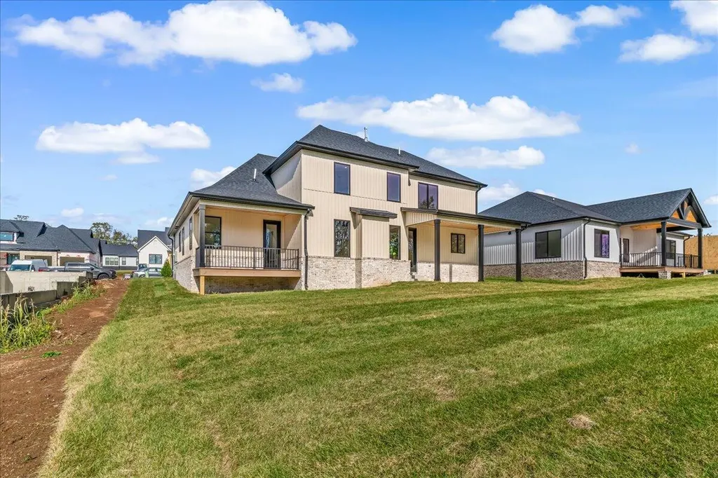 742 Azalea Lane Versailles KY 40383