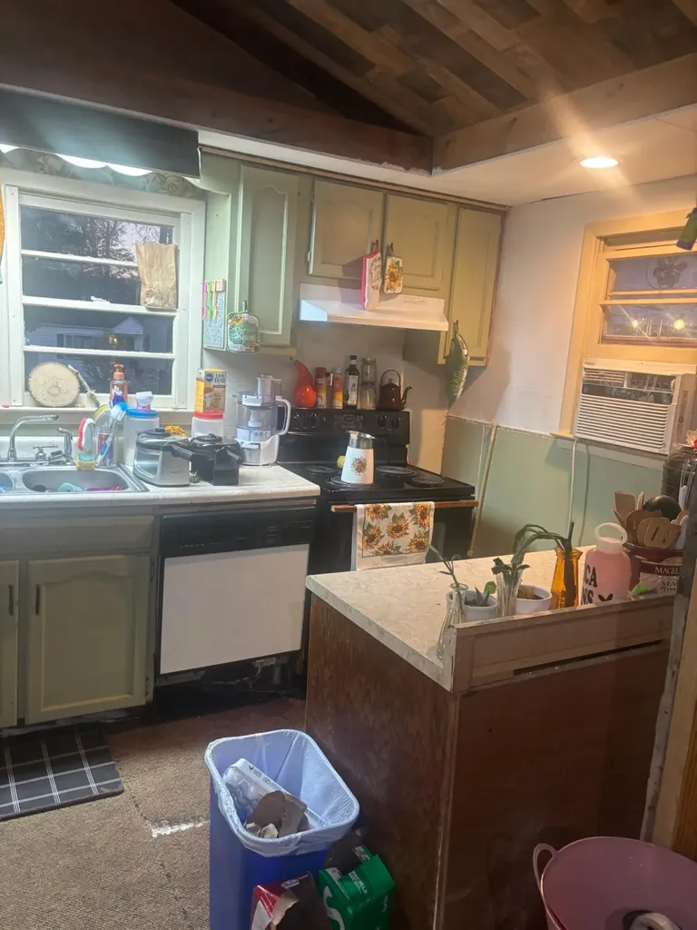 519 W 2nd Street London KY 40741