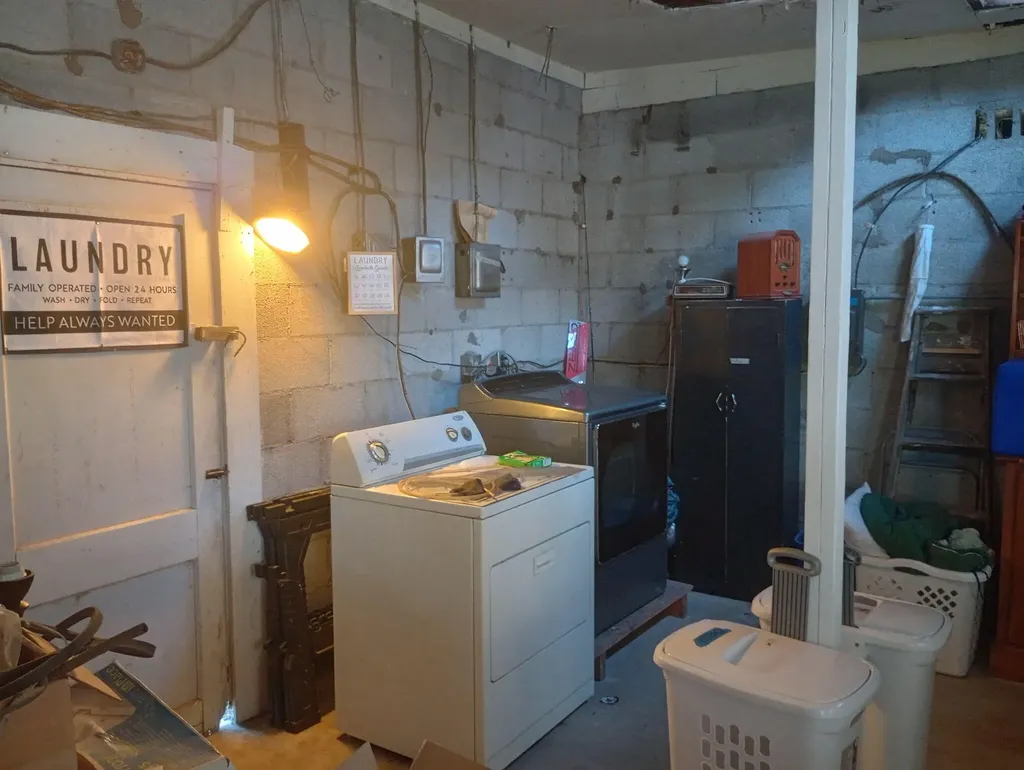 519 W 2nd Street London KY 40741