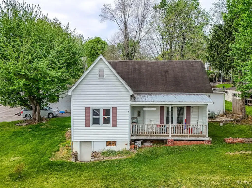 519 W 2nd Street London KY 40741