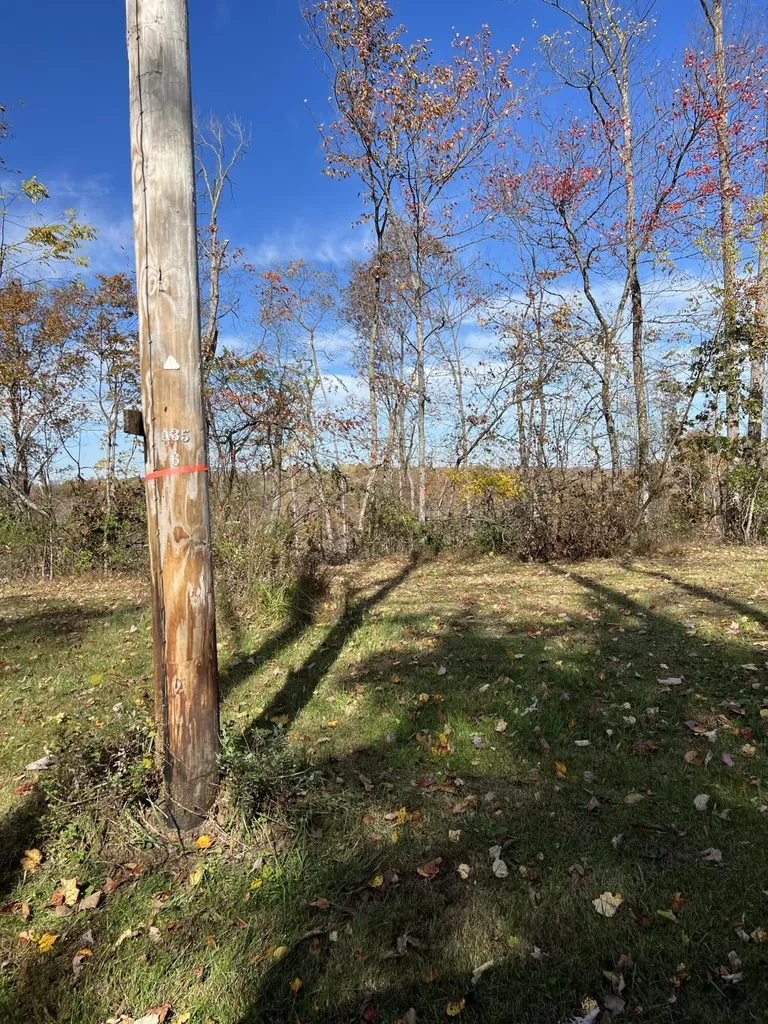 2222 Bridge Rock Road Mckee KY 40447
