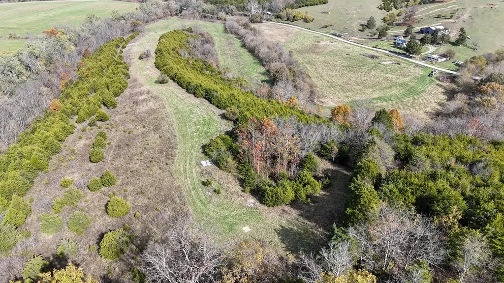 1100 Old Dixville Road Harrodsburg KY 40330