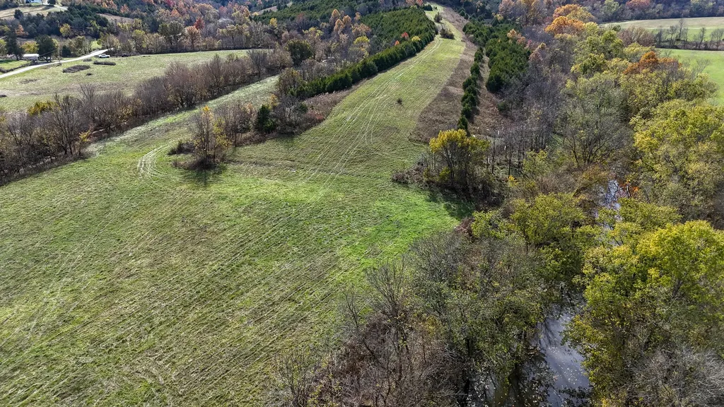 1100 Old Dixville Road Harrodsburg KY 40330
