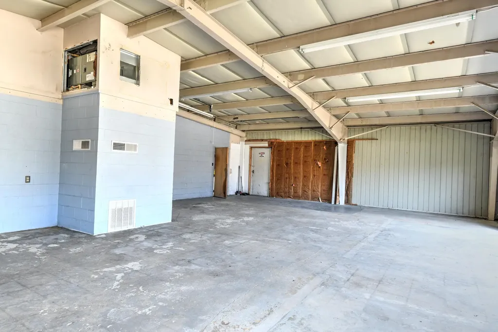 207 N Broadway Street Berea KY 40403