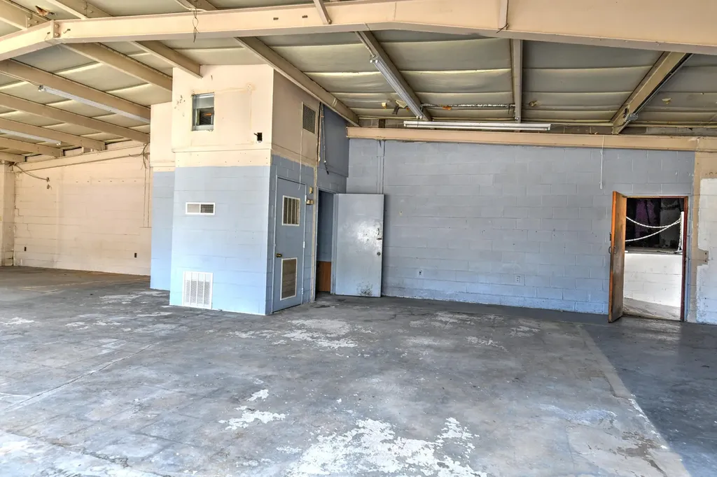 207 N Broadway Street Berea KY 40403