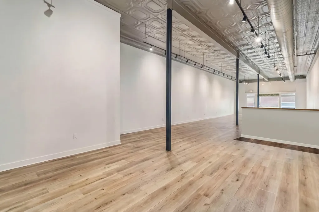 38 Public Square East Mount Vernon Street Somerset KY 42501